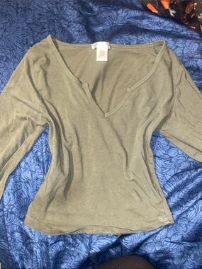 Bozzolo V-Neck Women’s Top Slim Fit